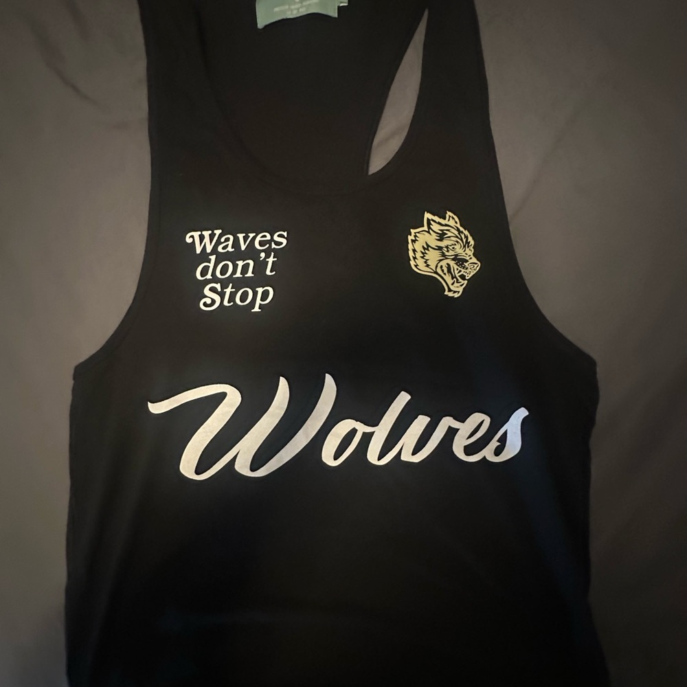 Darc Sport Black Sleeveless Tank Top Wolves